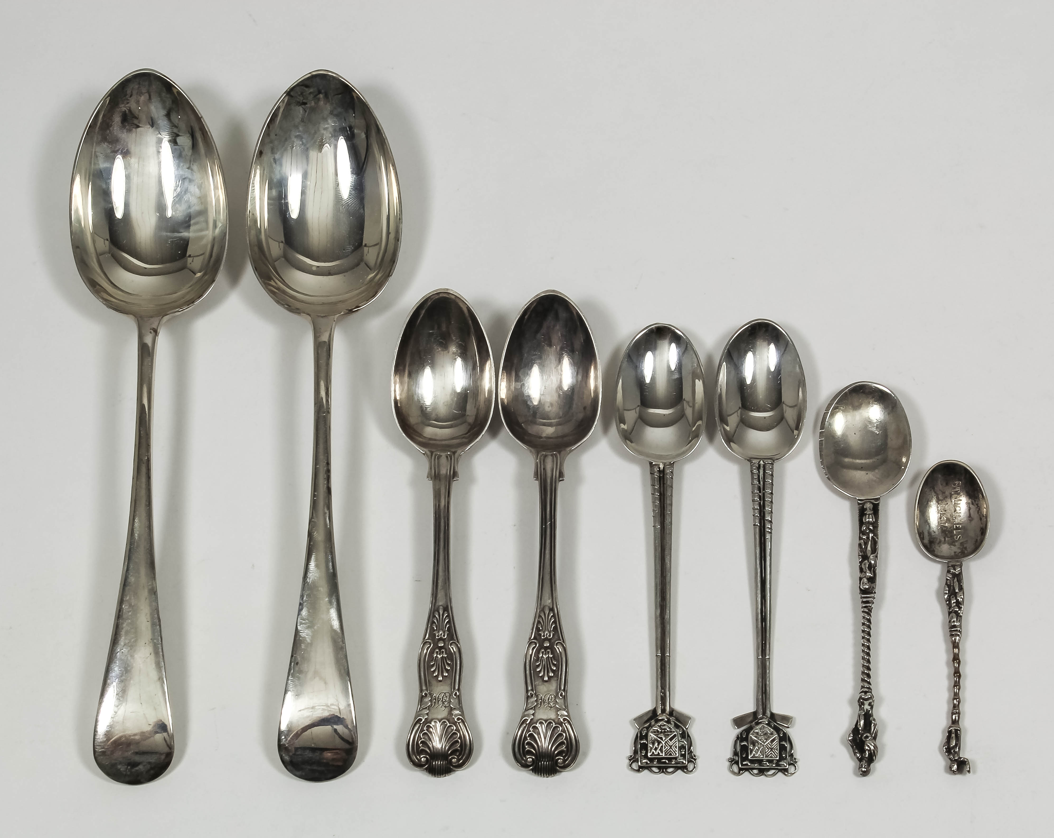 A set of six George V silver Old English pattern tablespoons by William Hutton and Sons Ltd.