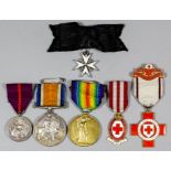 A group of George V First World War Medals to "383 FWN. Edith Ellen Eckersley Q.M.A.A.C" -