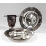 A pair of Elizabeth II silver armada dishes, 8ins diameter, by Carr's of Sheffield Ltd, Sheffield