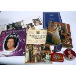 A SELECTION OF QUEEN ELIZABETH II SILVER JUBILEE (1977) MEMORABILIA, including; a VINYL RECORD,