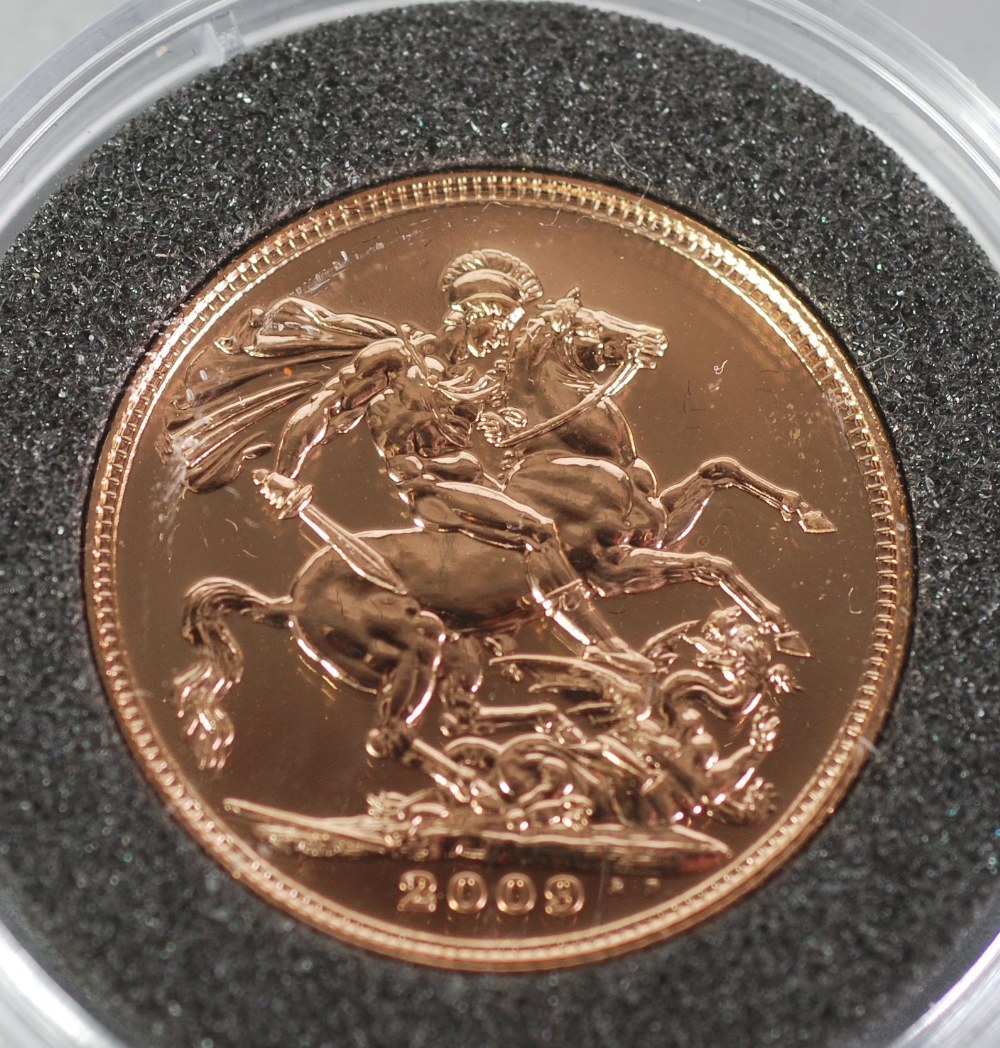 QUEEN ELIZABETH II GOLD SOVEREIGN 2009 (UNC)