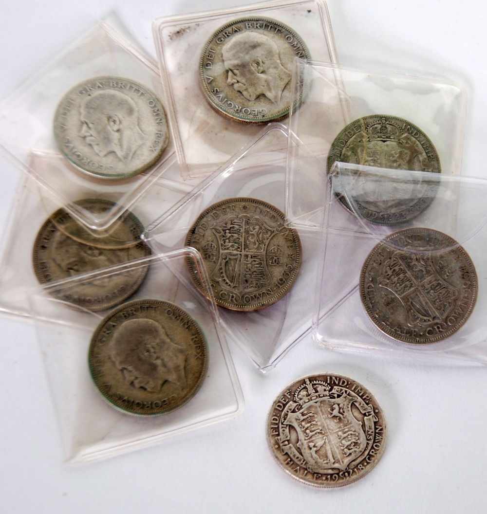 COLLECTION OF GEORGE V SILVER COINAGE approximately 110 pieces to include 60 half crowns and 35