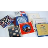 PROF COIN SET REPUBLIC OF INDIA 1974, ten coins in hard plastic case and in printed card envelope,