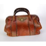EARLY TWENTIETH CENTURY GLADSTONE SHAPE HEAVY DUTY BROWN LEATHER CASH BAG, with a brass 'Secure