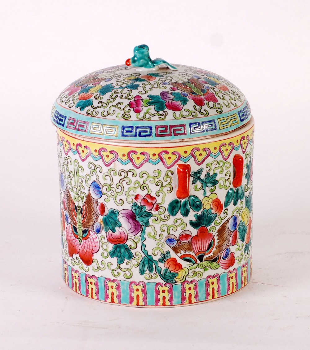 LARGE TWENTIETH CENTURY CHINESE CANTON FAMILLE ROSE PORCELAIN CYLINDRICAL JAR AND DOMED COVER,