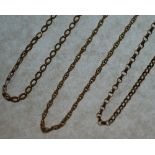 9CT GOLD HOOK CHAIN LINK NECKLACE, 8 ¼" (21cm) long; A GOLD BELCHER CHAIN NECKLACE, 9 ½" (24cm) long