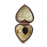 VICTORIAN BLOODSTONE SET 9CT GOLD SIGNET RING, bezel set with stepped tapering shoulders, size