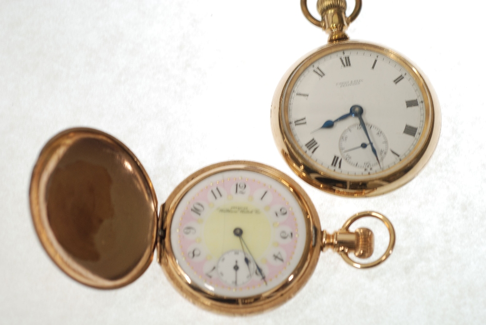 AN EARLY 20th CENTURY AMERICAN WALTHAM WATCH CO GOLD-PLATED CHASED AND ENGINE-TURNED CASED HUNTER