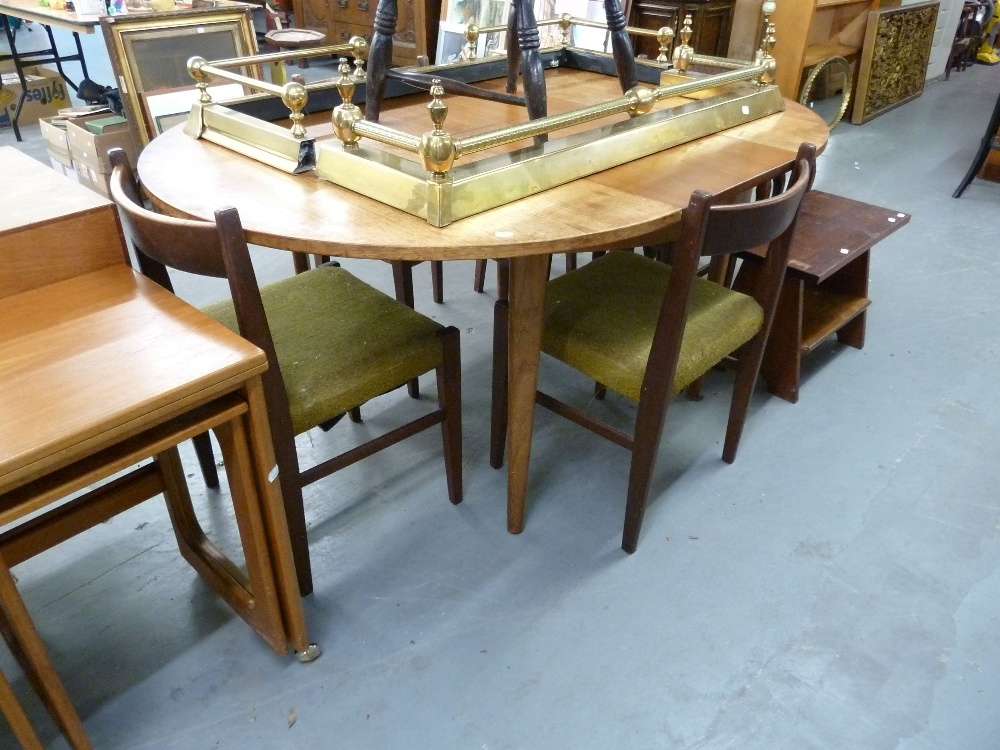 YOUNGER, CIRCA 1960s TEAKWOOD DINING ROOM SUITE OF SIX PIECES COMPRISING A SIDEBOARD, DINING TABLE