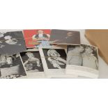 MARILYN MONROE AND FEMALE ACTRESSES POSTCARDS, re-issues and modern, in excess of 300