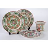 PAIR OF TWENTIETH CENTURY CHINESE CANTON FAMILLE ROSE PORCELAIN PLATES, decorated with gilt