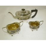 AN EDWARDIAN SILVER DEMI-GADROONED SUGAR BASIN AND MATCHING CREAM JUG, Birmingham 1903, 8 1/2oz,