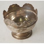 SILVER MONTEITH-STYLE PEDESTAL BOWL, Birmingham 1910, 3 ¼" (8.3cm) high, 4.95oz