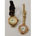 THOMAS RUSSELL AND SOME EARLY 20TH CENTURY LADIES 9CT GOLD CASED WRIST WATCH with circular white