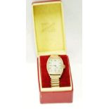 1936 HALLMARKED 9ct GOLD CASED PARAMOUNT CORRECTOR TONEAU SHAPE GENTLEMAN'S WRISTWATCH, a replaced