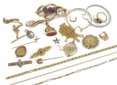 A mixed collection of Victorian and later jewellery including a 9ct gold fancy chain, two