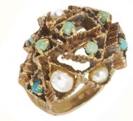 A modernist design turquoise and pearl mounted dress ring of pierced geometric design, Yellow