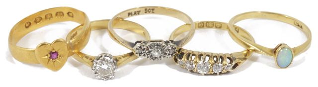 A collection of five antique rings to include a Victorian 18ct gold mounted five stone diamond ring,