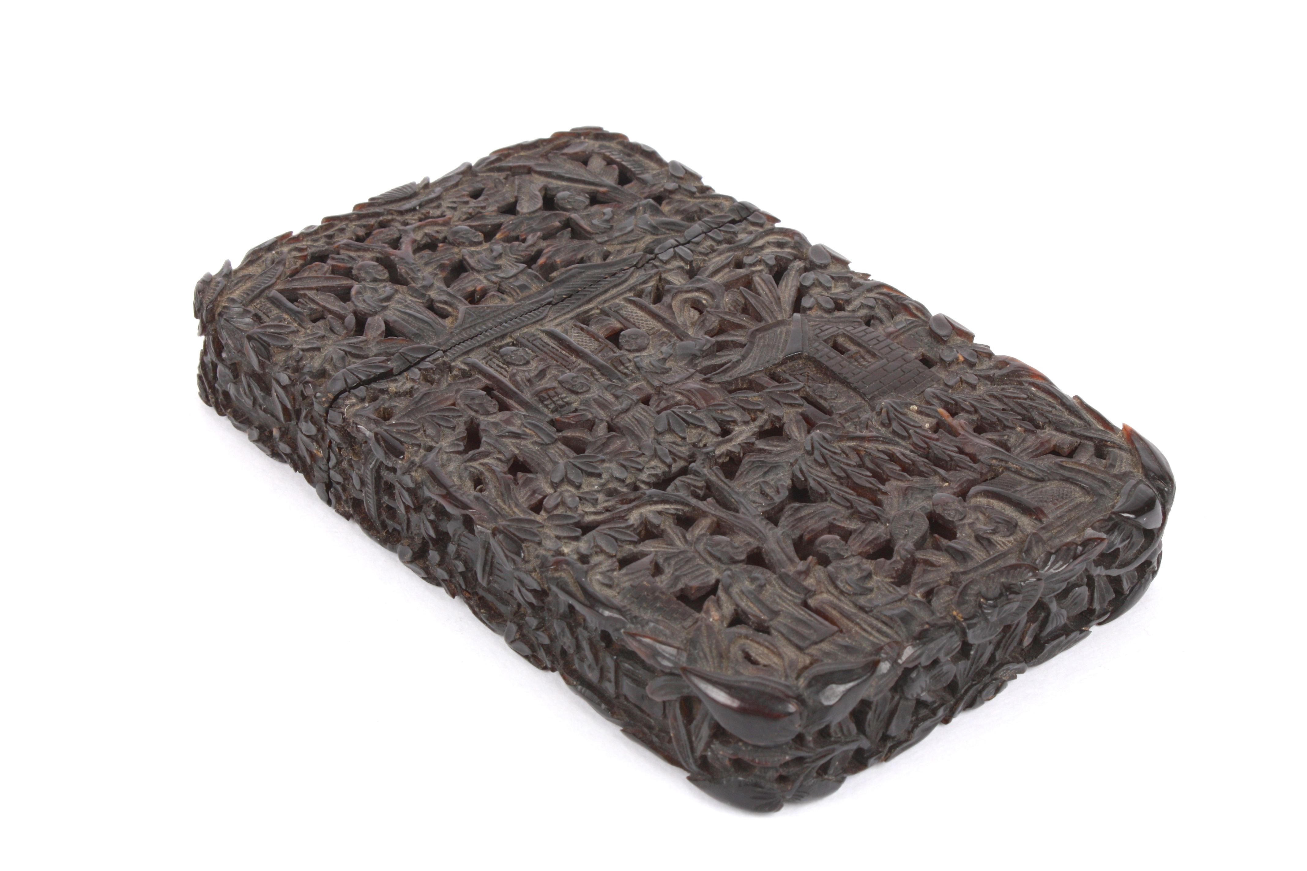 A late 19th century Chinese Canton carved tortoiseshell calling card case finely carved throughout - Image 3 of 4