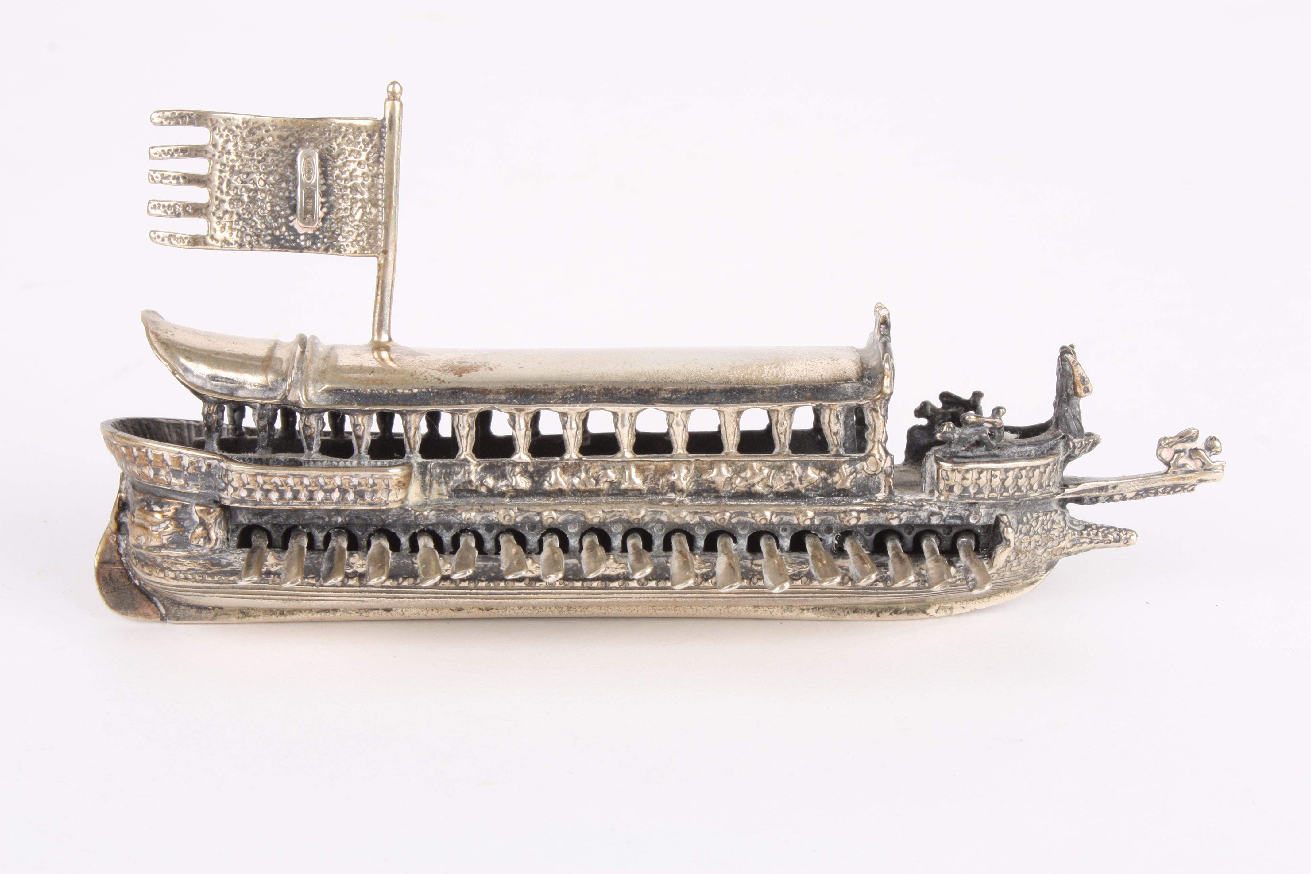 A Continental .800 silver model of the Venetian Doges Bucentaur ceremonial barge. 11.5cm long, 4. - Image 3 of 3