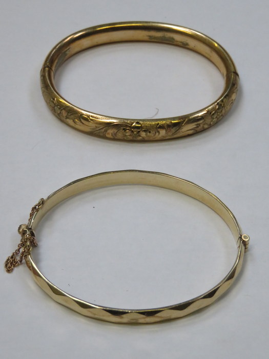 VICTORIAN GOLD (?) SNAP BANGLE AND ONE OTHER