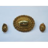 UNHALLMARKED VICTORIAN STYLE GOLD COLOURED OVAL BROOCH AND MATCHING EARRINGS