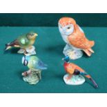 FOUR VARIOUS BESWICK GLAZED CERAMIC BIRDS INCLUDING OWL , BLUE TIT,