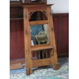 VERY NICE ARTS AND CRAFT OAK COAT / HAT STAND