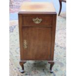 SMALL MAHOGANY BEDSIDE CABINET