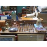 MIXED LOT INCLUDING BRASS BELL, COPPER KETTLE, PLATED WARE INCLUDING FIGURES AND NAPKIN RINGS.