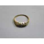 18ct GOLD RING WITH FIVE SMALL DIAMONDS