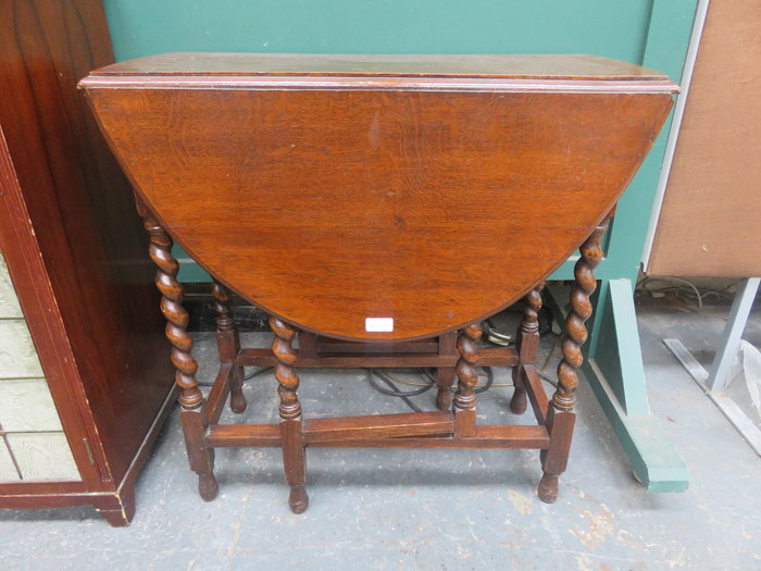 OAK BARLEY TWIST GATE LEG TABLE