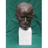 BRIAN KING BRONZE BUST DEPICTING JAMES JOYCE ON WHITE MARBLE PLINTH, SIGNED TO NECK AND DATED 81,