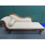 VICTORIAN MAHOGANY FRAMED UPHOLSTERED CHAISE LONGUE