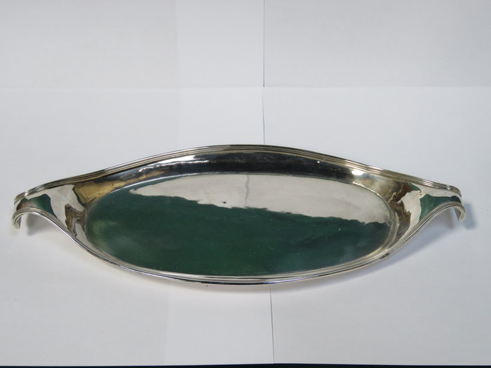 GEORGE III HALLMARKED SCOTTISH SILVER OVAL RECEIVER,