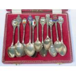 MIXED LOT OF VARIOUS SILVER SPOONS