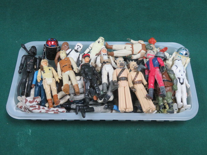 PARCEL OF VARIOUS STAR WARS FIGURES,