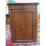 ANTIQUE MAHOGANY AND OAK CORNER CUPBOARD WITH BRITANNIA STYLE INLAID DECORATION