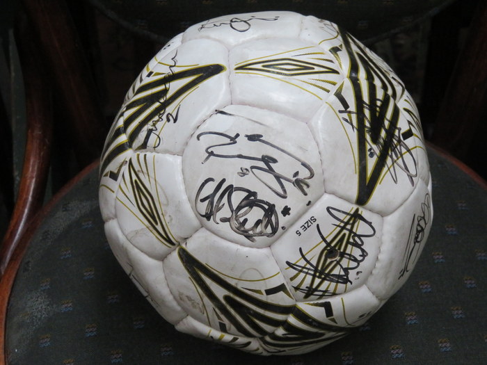 SIGNED EVERTON FC FOOTBALL