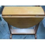 SMALL OAK DROP LEAF TABLE