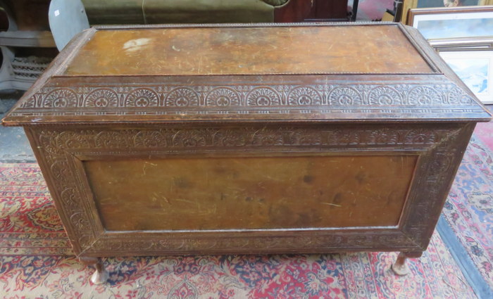 VINTAGE CARVED WOODEN SECTIONAL BLANKET CHEST