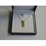 9ct GOLD PENDANT ON CHAIN