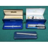 MIXED LOT OF VARIOUS VINTAGE PENS INCLUDING SHEAFFER