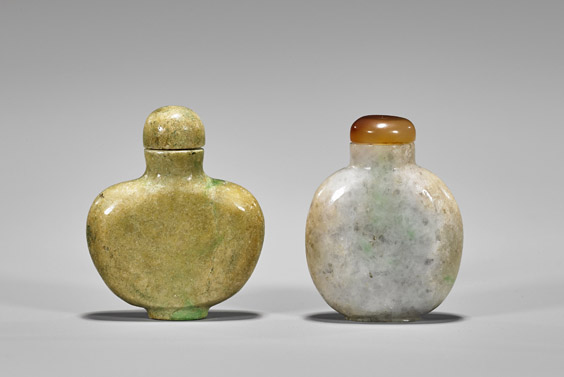 TWO ANTIQUE JADEITE SNUFF BOTTLES - Image 2 of 2