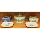 Five good pieces of Wedgwood porcelain china.