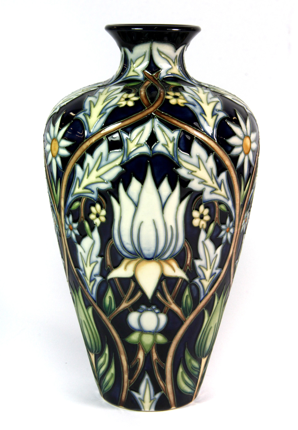 A Moorcroft pottery "Tribute to William Morris" vase, H. 24cm.