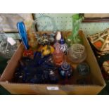 A box of decorative glass, including: a verdescent globular scent bottle and stopper, Murano basket,