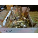 A box of silver plate, including: a pedestal bowl with pierced rim, toast rack, cream jug,