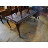 A marble topped rectangular occasional table (117cm x 56cm).