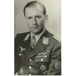 Johannes Weise signed b/w photo.  (7 March 1915 ñ 16 August 1991) was a German Luftwaffe pilot